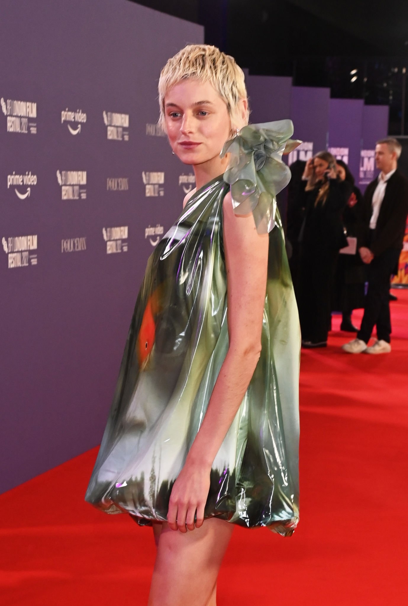 104.jpg 104.jpg